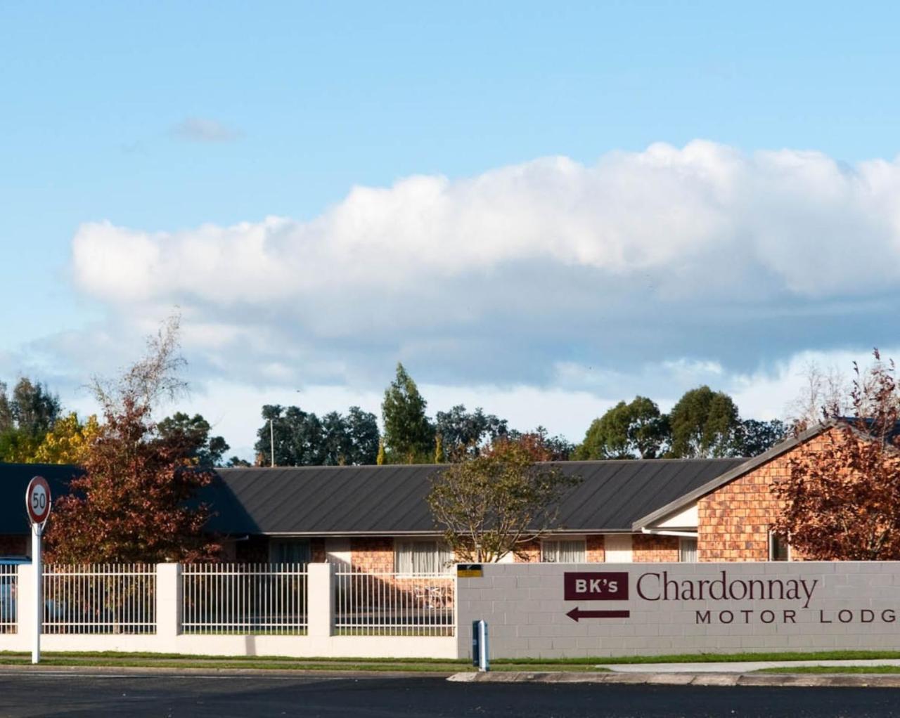 Bk'S Chardonnay Motor Lodge Masterton Extérieur photo
